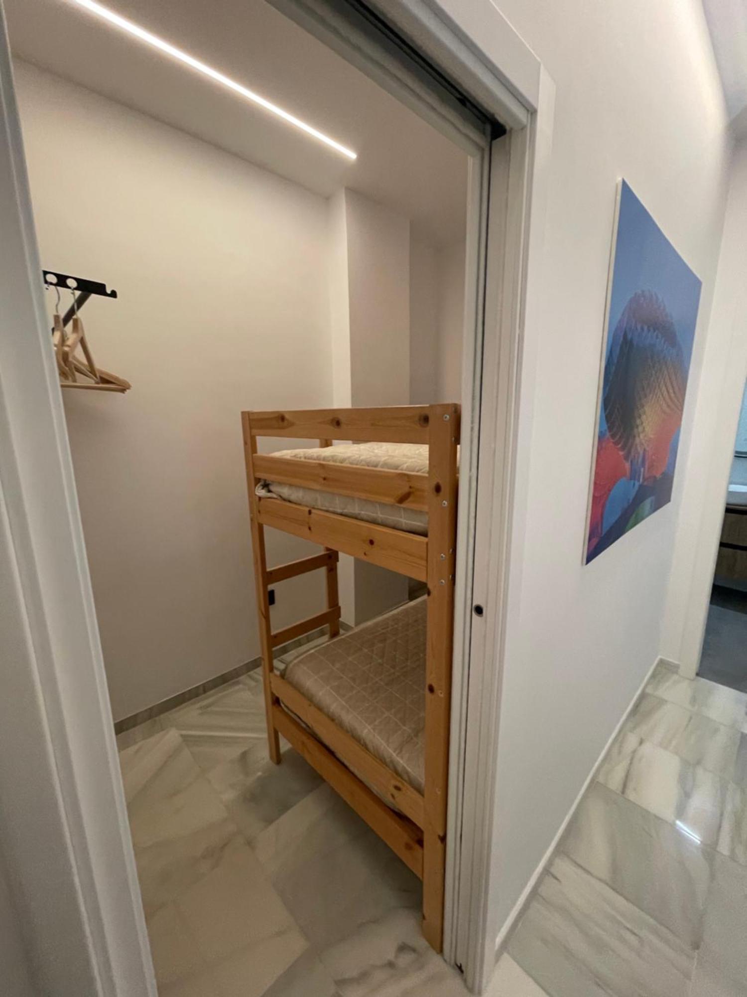 Wish Suite Ponce De Leon Sevilla Eksteriør billede